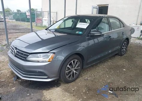 2018 Volkswagen Jetta 1.4T Se/1.4T Wolfsburg Edition z USA, uszkodzony, nr VIN 3VWDB7AJ9JM258590
